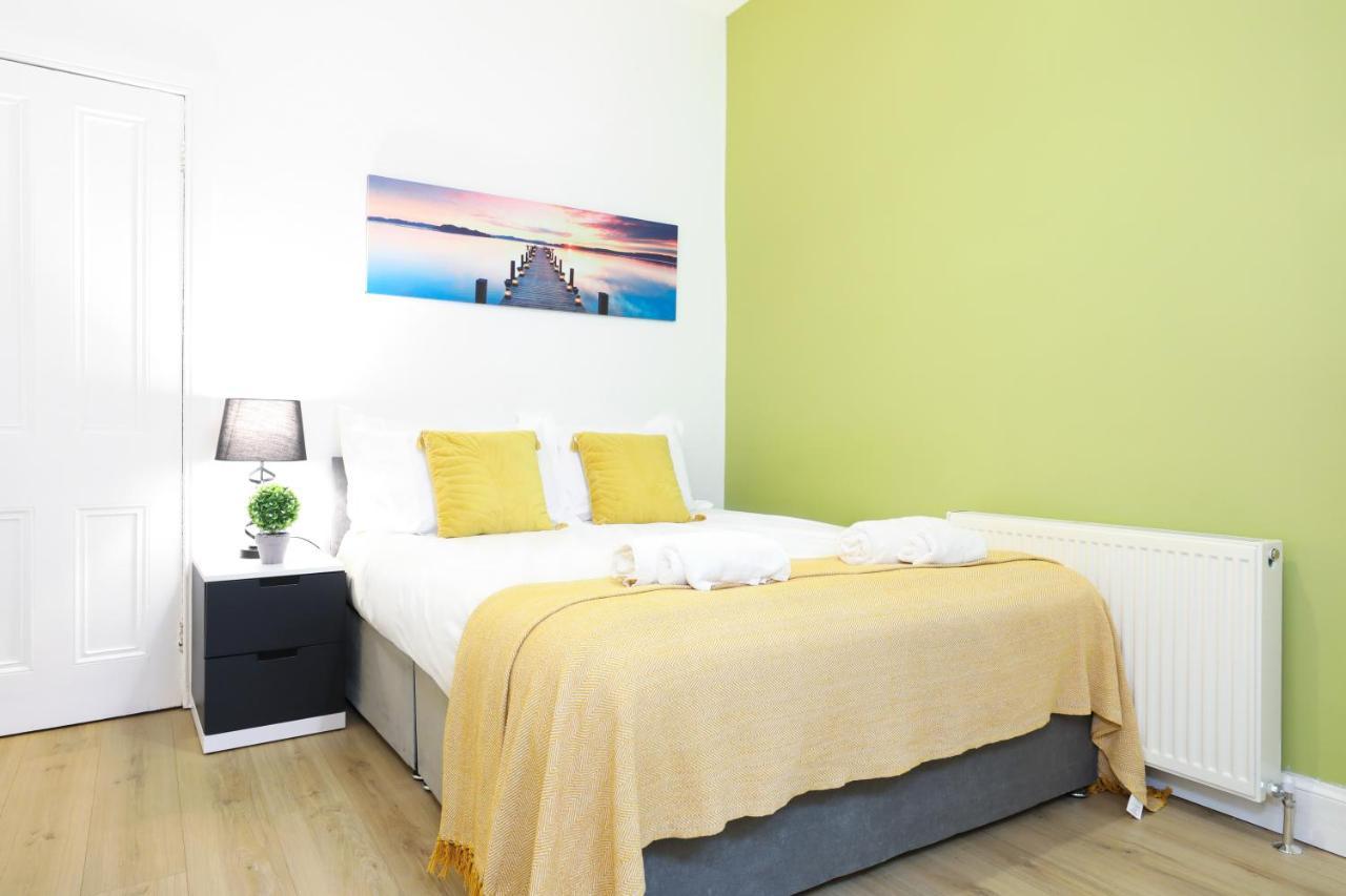Stunning Modern 3 Bedroom Apartment Edinburgh Exterior foto