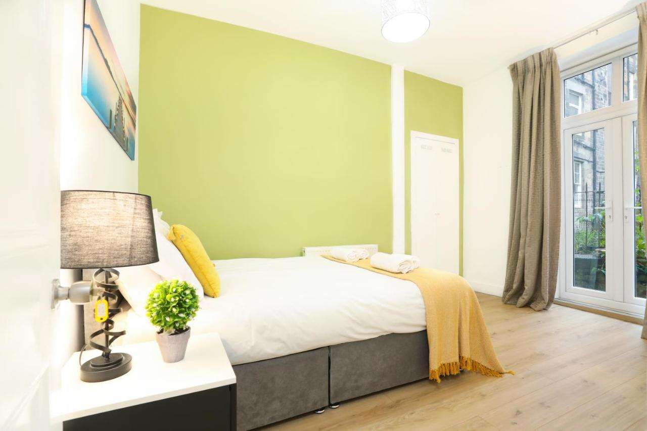 Stunning Modern 3 Bedroom Apartment Edinburgh Exterior foto