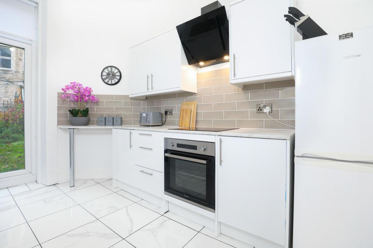 Stunning Modern 3 Bedroom Apartment Edinburgh Exterior foto